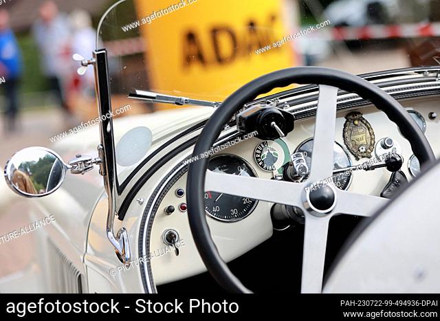 22 July 2023, Saxony-Anhalt, Blankenburg: Participants stand at the start of the traditional classic car ride ""ADAC Sachsen-Anhalt Classic