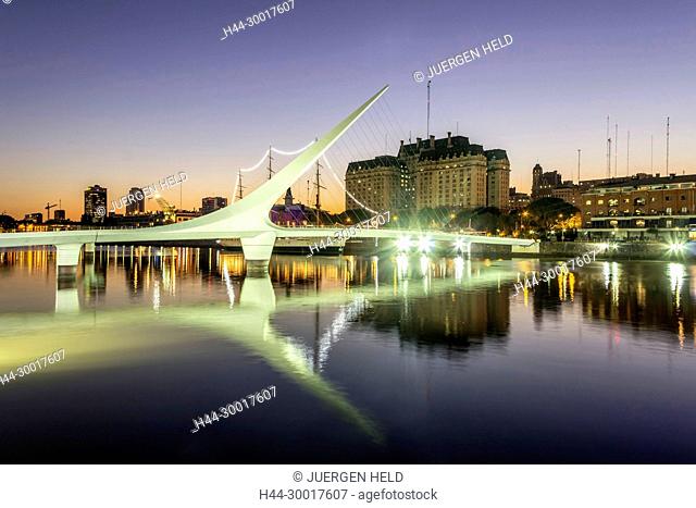 Argentinia, Buenos Aires, Puente de la Mujer bridge by Santiago Calatrava, Puerto Madero
