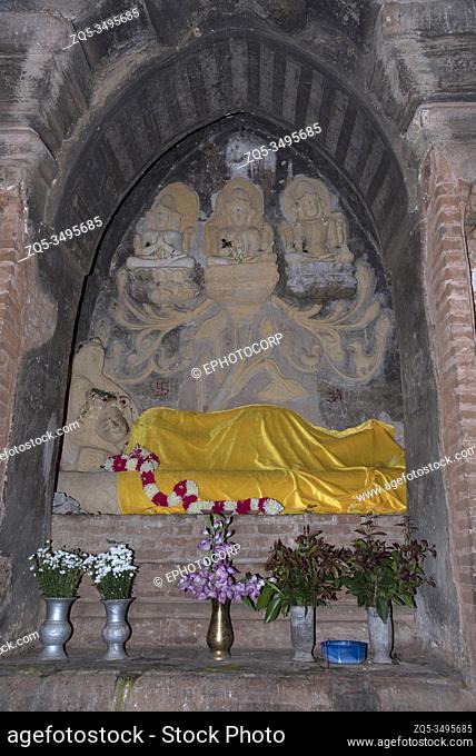 Myanmar: Bagan- Nathlung Kyuang temple. Vishnu on Sheshanaga in the main shrine. Circa 11th. Century A. D Originally, the temple contained statues of the 10...