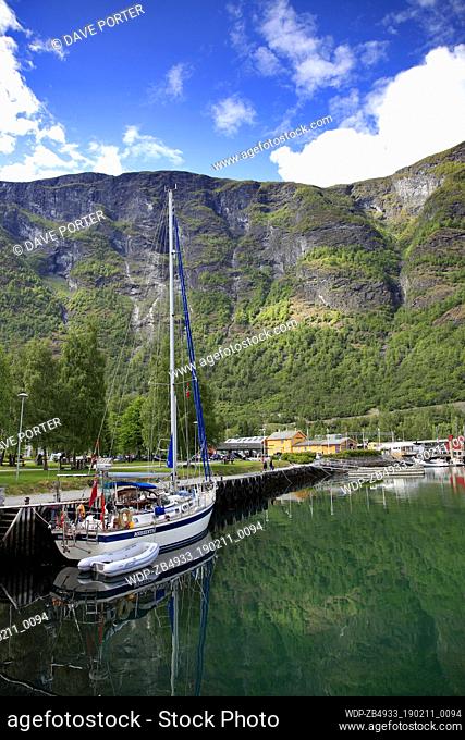 View of a sailing boat in the harbour of Flam town, Aurlandsfjorden Fjord, Sogn Og Fjordane region of Norway, Scandinavia, Europe