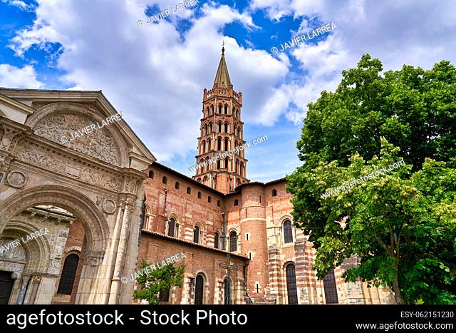 Basilica of Saint-Sernin, Toulouse, Haute-Garonne, Occitanie, France, Europe. The Basilica of Saint-Sernin is a Romanesque church located in Toulouse, France