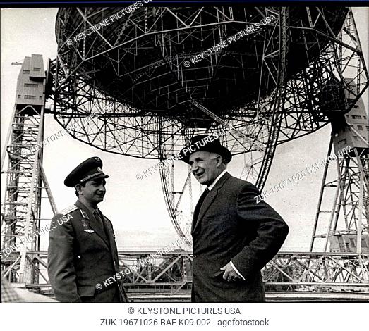 Oct. 26, 1967 - Soviet Spacemen sees Britain's giant Radio Telescope at Jodrell Bank : Soviet Cosmonaut Lt. Col. Valery Bykovsky who is currently on a seven day...