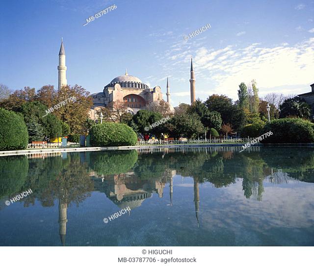 Turkey, Istanbul, Hagia Sophia,  UNESCO-World Heritage Site,  Park, sea, Construction, culture, mosque, Ayasofya Camii Müzesi, museum, Hagia-Sophia-Museum, ehem