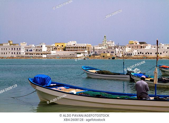 Oman, Sur, Ayja district, fisherman
