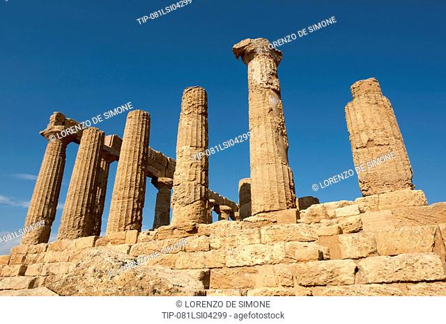 Italy, Sicily, Agrigento, Juno Lacinia temple or Hera temple, Valley of the Temples