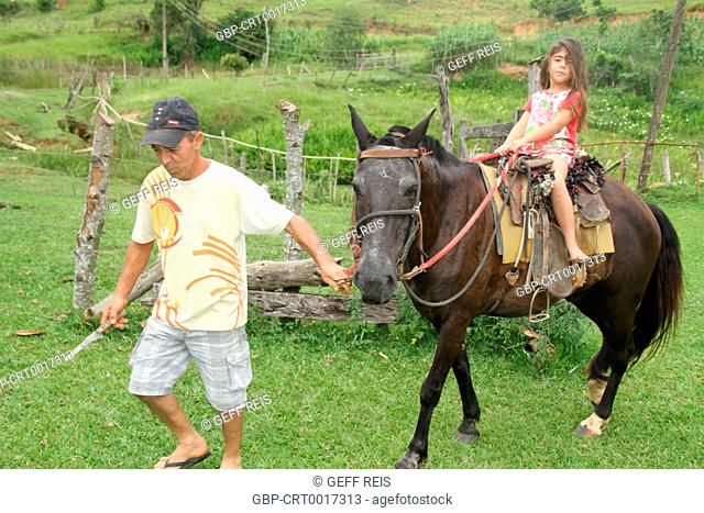 People, father, daughter, horse, farm, 2016, Merces, Minas Gerais, Brazil