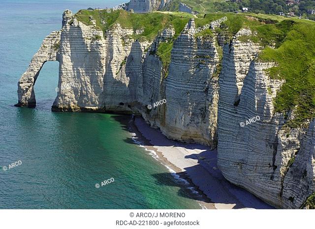 Falaise d'Aval, coast near Etretat, Cote d'Albatre, Normandy, France, steep coast