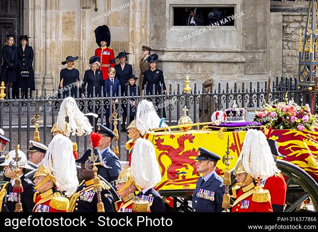 LONDON - Camilla Queen Consort, Catherine Princess of Wales, Prince George, Princess Charlotte and Meghan Duchess of Sussex Funeral Queen Elizabeth II at the...