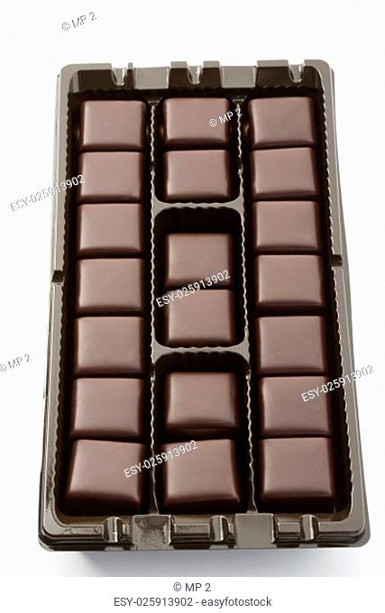chocolate, chocolates, sweet, christmas, nicholas, reward, dominoes, milk chocolate, calories, packing, bittersweet, cut, white, white background