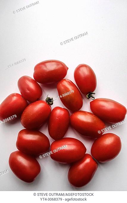 Small biologically grown Tomatoes