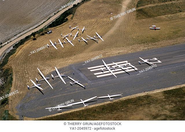 Glider planes on runway ready to taking off, Santa Cilia de Jaca aerodrome, Aragon, Spain