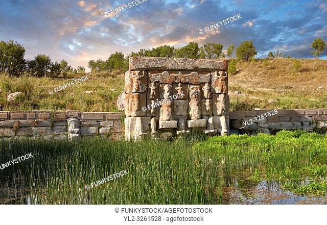 Eflatun P?nar ( Eflatunp?nar) Ancient Hittite relief sculpture monument and sacred pool, and its Hittite relief scultures of Hittite gods