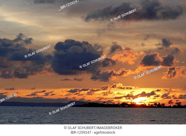 Sunset on Serendipity Beach, Sihanoukville, Cambodia, Asia