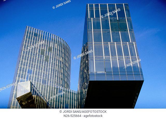 Torre Mare Nostrum, head office of Gas Natural (Spanish gas company), by Enric Miralles and Benedetta Tagliabue, Barcelona. Catalonia, Spain