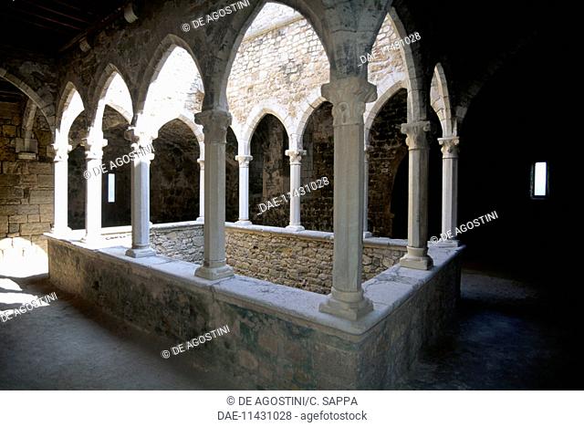 Upper gallery of the labour cloister, 12th-13th century, fortified monastery, Lerins abbey, Saint Honorat island, Provence-Alpes-Cote d'Azur, France