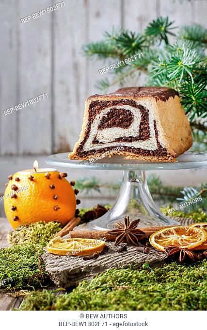 Poppy seed cake with honey. Party dessert