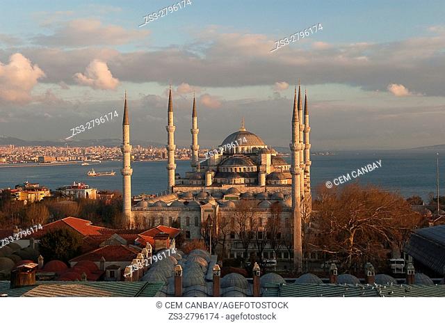 View to the Sultan Ahmed Mosque (Sultanahmet Cami)-Blue Mosque with its six minarets at sunset, Sultanahmet district, Istanbul, Turkey, Europe