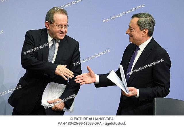 26 April 2018, Germany, Frankfurt: President of the European Central Bank (ECB), Mario Draghi, saying goodbye to his deputy Vitor Constancio after the ECB press...