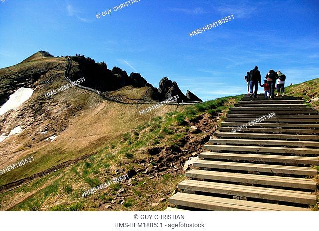 France, Puy de Dome, Auvergne Volcanoes Natural Regional Park, stairs heading to the Puy de Sancy, Monts Dore