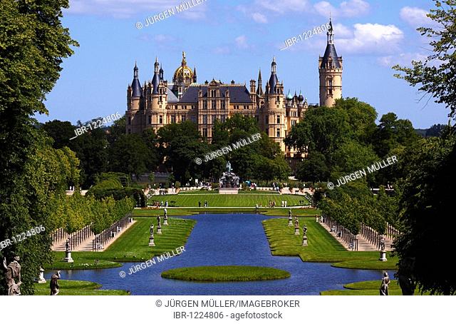 Schwerin Castle, National Garden Show, Schwerin, Mecklenburg-Western Pomerania, Germany, Europe