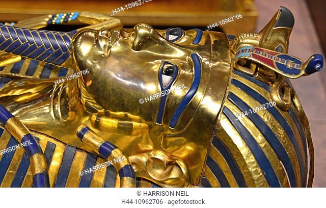 Tutankhamen, Tutankhaten, Tutankhamon, Tutankhamun, Tutankhamoun, treasure, Egypt, ancient Egypt, pharaoh, king, king tut, gold, wealth, fortune, power, golden