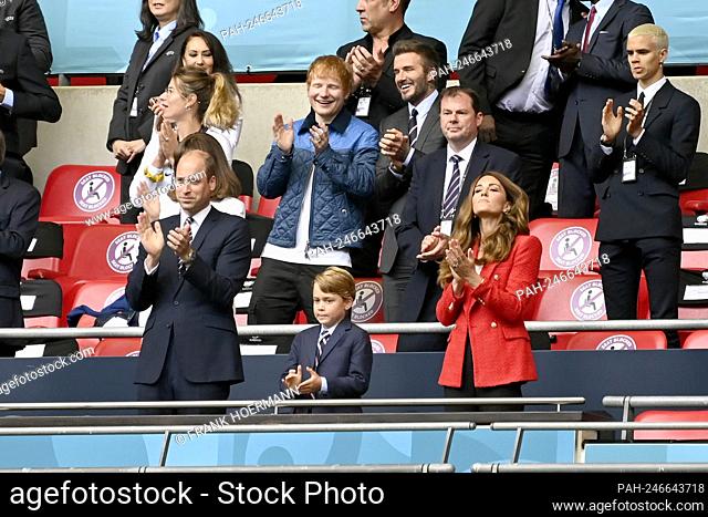 in front Prince William, Duke of Cambridge with his wife Catherine, Duchess of Cambridge and son George, behind him David BECKHAM (GBR / former football player)...