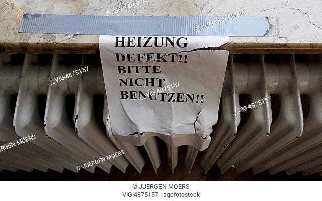 25.06.2014, Germany, Muenster, Defective radiators in university classroom. - Muenster, Germany, 25/06/2014
