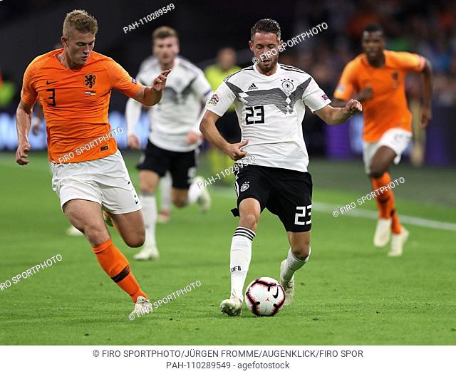 firo: 13.10.2018, Football, Landerspiel: National Team, Season 2018/2019, Nations League Holland, Netherlands - Germany, Germany duels Mark Uth vs