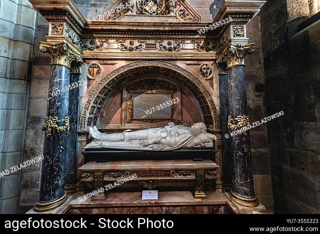 James Graham, 1st Marquess of Montrose effigy in St Giles Cathedral also called High Kirk of Edinburgh in Edinburgh, capital of Scotland, UK