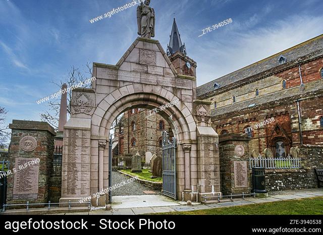 Entrance gate to St. Magnus Cathedral. Kirkwall, Orkney Islands, Scotland, United Kingdom