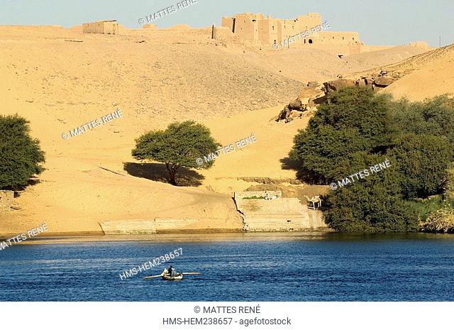 Egypt, Upper Egypt, Nubia, Nile Valley, Aswan, feluccas on Nile River, in the left bank