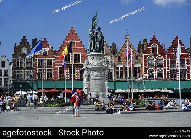 Monument to Jan Breydel and Pieter De Coninck, Grote, Flanders, Market Square, Bruges, West Flanders, Belgium, Europe