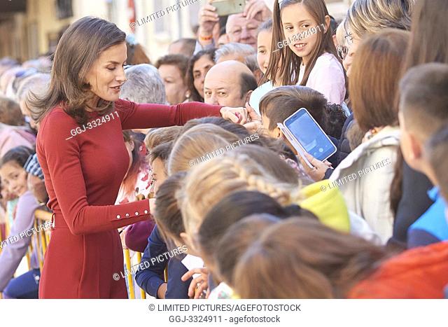 Queen Letizia of Spain attends the closure Of Journalist's Seminar 'Como Los Medios De Comunicacion Pueden Ayudar A Repoblar La España Rural' on June 12