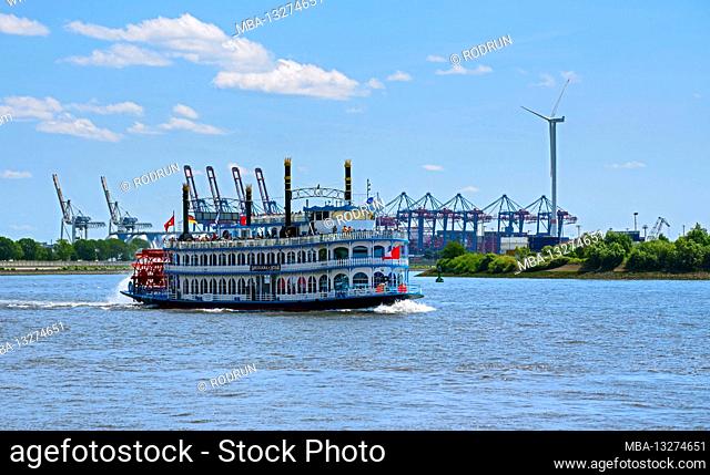 Germany, Hamburg, passenger ship, Louisiana * Star on harbor tour. The ship was modeled on an American stern wheel steamer