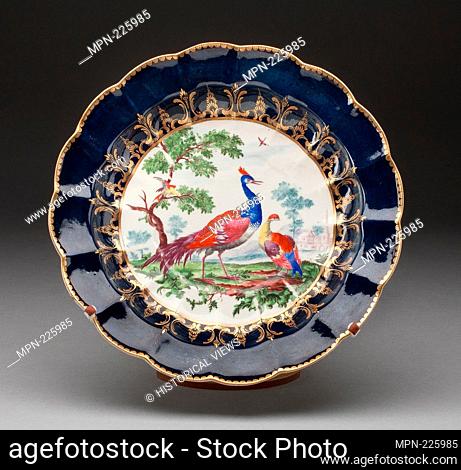 Dish - About 1770 - Worcester Porcelain Factory Worcester, England, founded 1751 - Artist: Worcester Royal Porcelain Company, Origin: Worcester, Date: 1765-1775