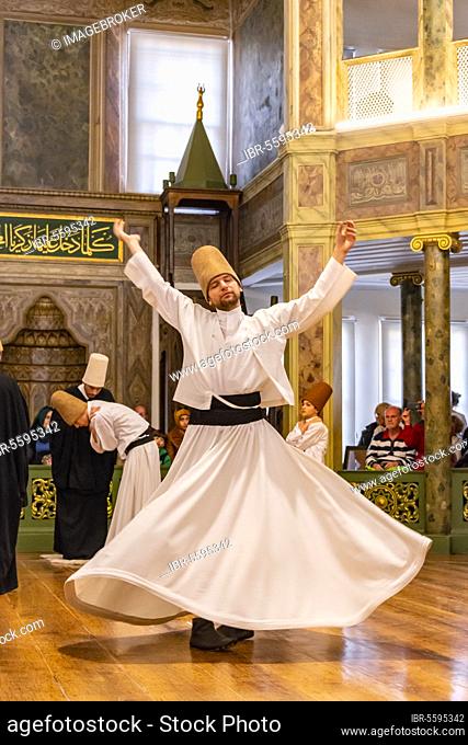 Dancing dervishes from the Sufi Mevlevi Order, Sema-Zerimonie, dervish dance, Sema, Mevlevihanesi Müzesi, Istanbul, Türkei