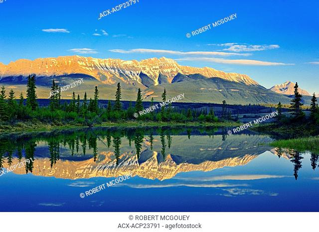 Athabasca River, Jasper National Park, Alberta Canada