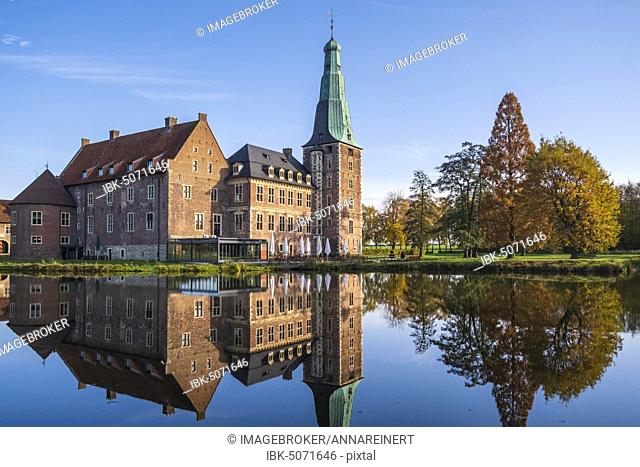 Wasserschloss Raesfeld, Münsterland, North Rhine-Westphalia, Germany, Europe