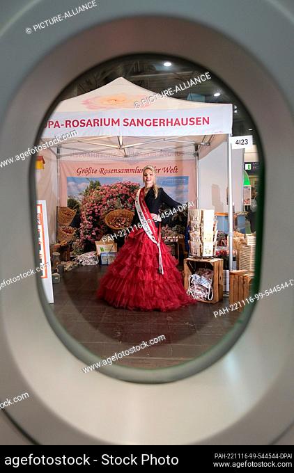 16 November 2022, Saxony, Leipzig: Julia the Second, Rose Princess of the Rosarium in Sangerhausen, promotes at the fair ""Touristik & Caravaning""