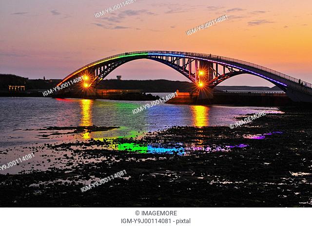 Magong City, Penghu, Taiwan, Asia, Caihong Bridge, Sunset, Seascape