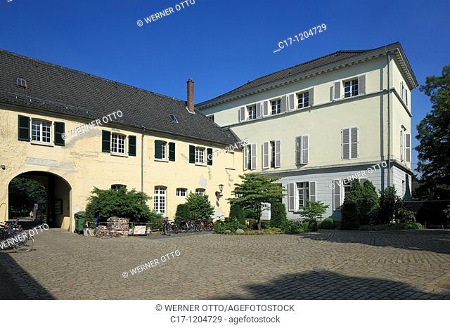 Germany, Krefeld, Rhine, Lower Rhine, North Rhine-Westphalia, Krefeld-Bockum, house Sollbrueggen in the Sollbrueggen Park, manor house, music school