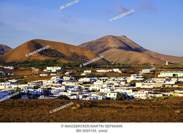 Village Uga, near Yaiza, region La Geria, Lanzarote, Canary Islands, Spain, Europe