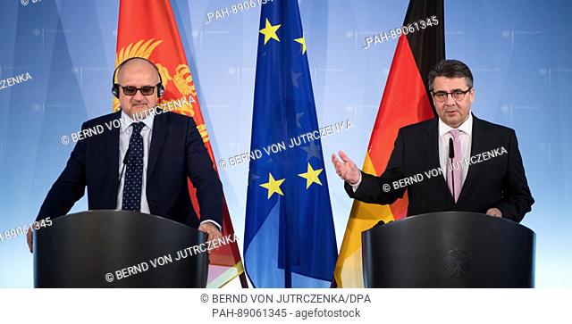 German Minister of Foreign Affairs Sigmar Gabriel (r, SPD), and Srdjan Darmanovic, Minister of Foreign Affairs of Montenegro