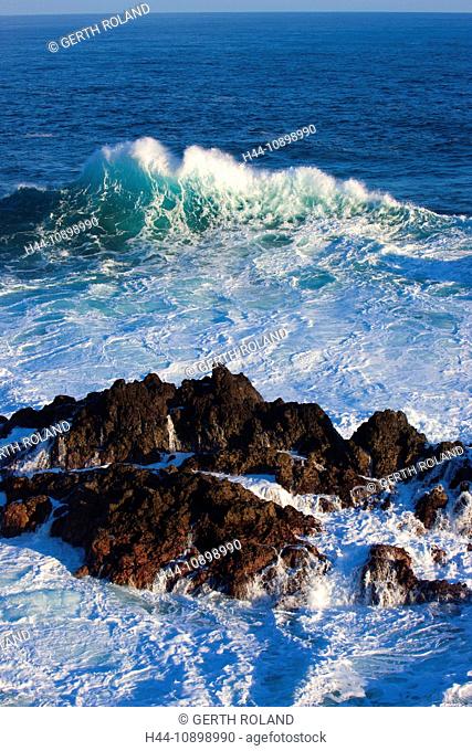 Porto Moniz, Portugal, Europe, Madeira, coast, sea, Atlantic, water, waves, foam, element, natural force, energy, rock, cliff, lava rock