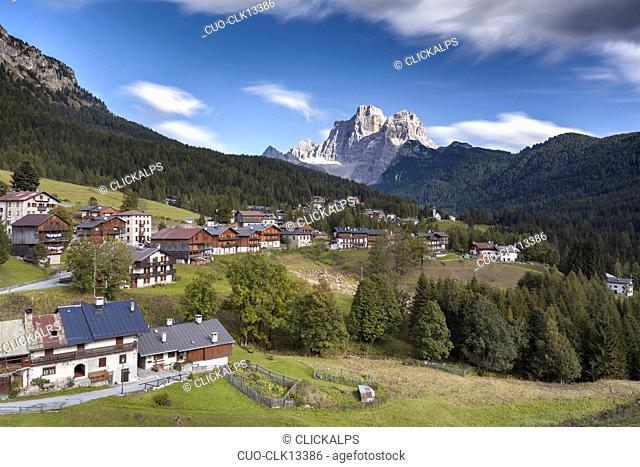 View of Santa Fosca, Selva di Cadore, with the mount Pelmo on the background, Belluno, Dolomites, Veneto, Italy, Europe