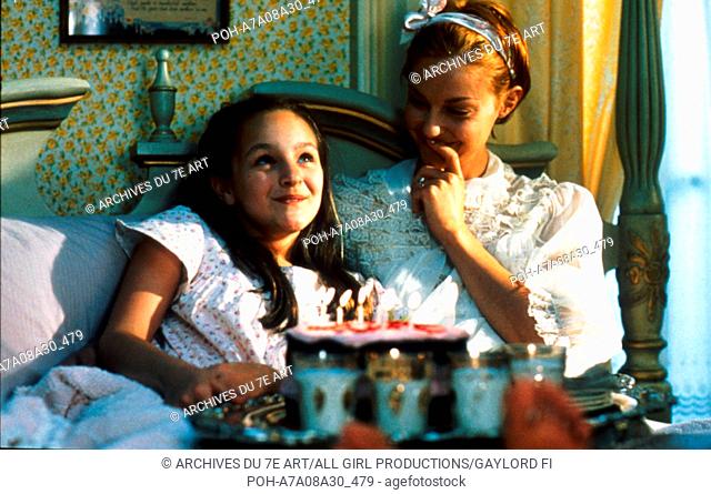 The Divine secrets of the Ya-Ya sisterhood Year: 2002 USA Allison Bertolino, Ashley Judd Director: Callie Khouri. It is forbidden to reproduce the photograph...