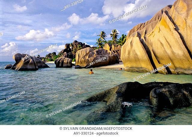 Anse Source d'Argent beach and rocks. La Digue. Seychelles
