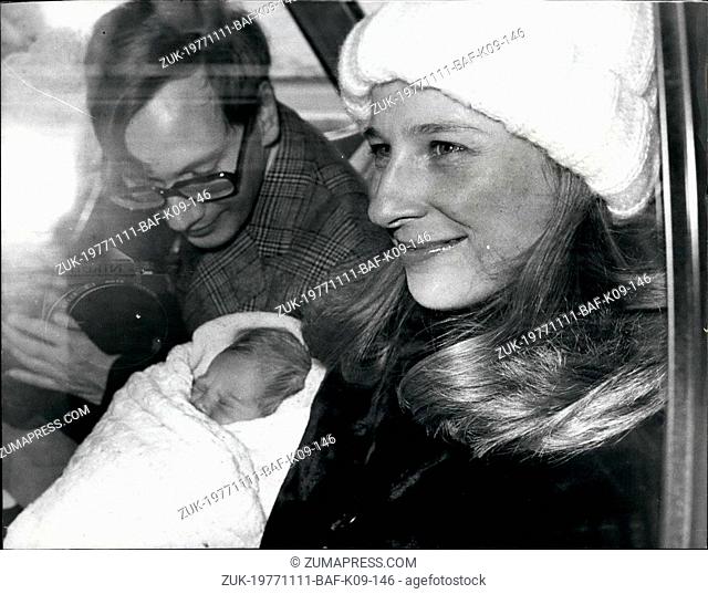 Nov. 11, 1977 - Duchess of Gloucester leaves St. Mary's with her Baby daughter: The Duke and Duchess of Gloucester leaving St
