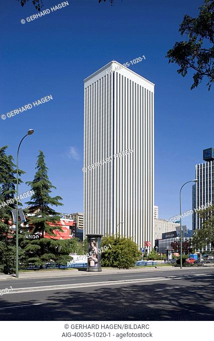 Torre Picasso (Picasso Tower), built in 1975, Madrid, Spain. Architect: Minoru Yamasaki