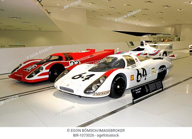 Vorne Porsche 908 LH Coupe, Rot, Porsche 917KH Coupe, New Porsche Museum, Stuttgart, Baden-Wuerttemberg, Germany, Europe